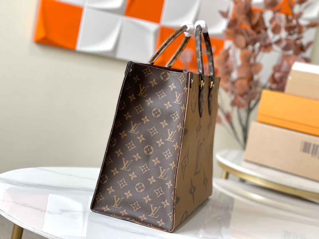 Luxury On The Go Tote