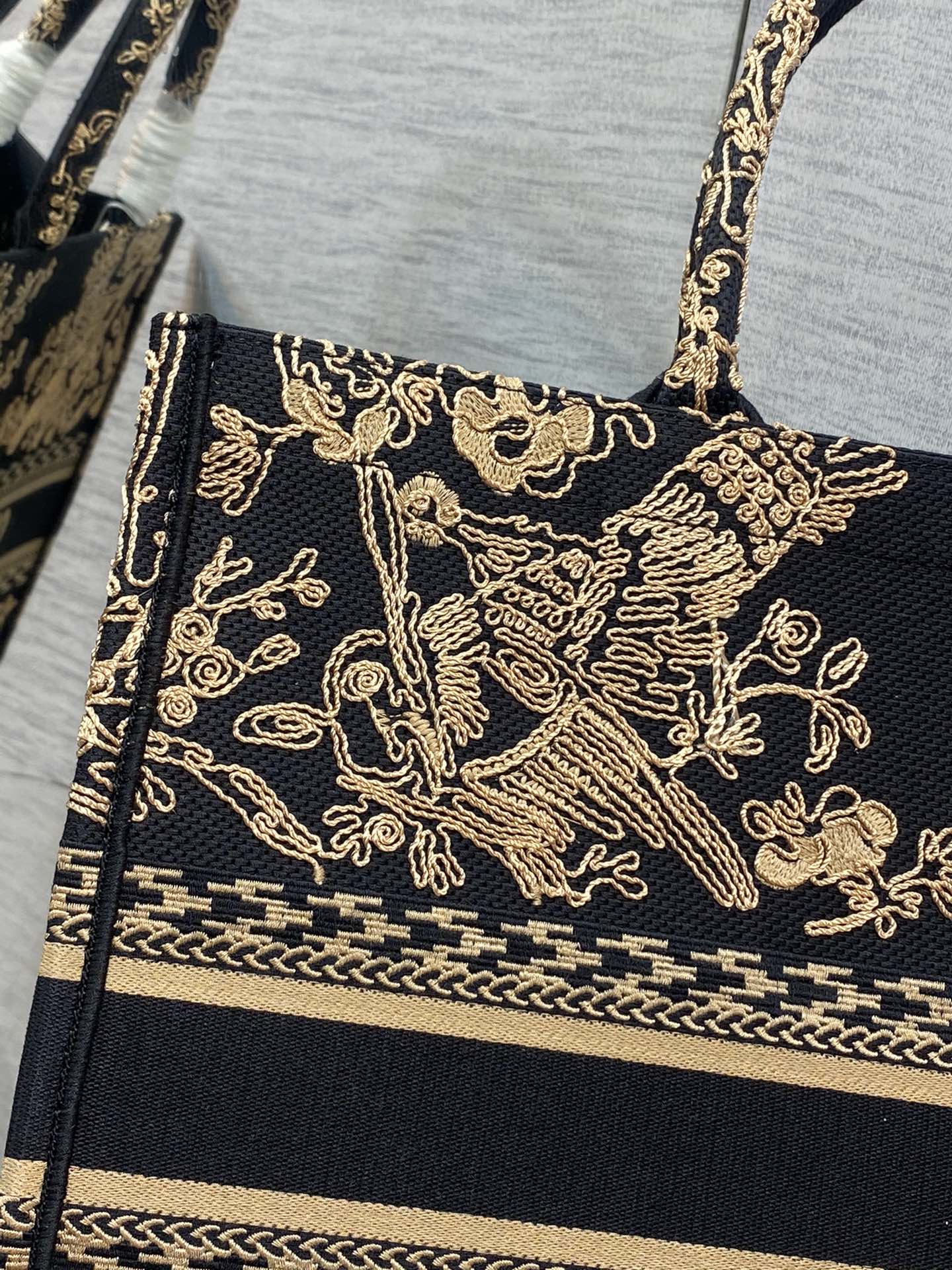 Di0r Book Tote